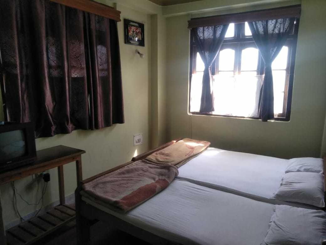 Hotel J P Lodge Kalimpong Ngoại thất bức ảnh